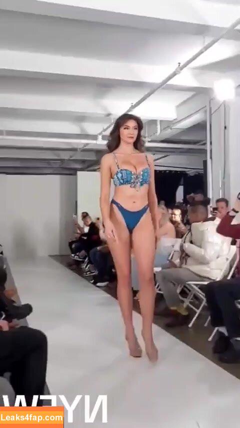 Rachel Pizzolato / Beautyandbrainswithatwist - / beautyandbrainswithatwist / https: / nicoleafterdark leaked photo photo #0364