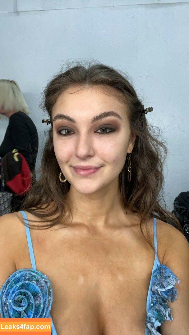 Rachel Pizzolato / Beautyandbrainswithatwist - / beautyandbrainswithatwist / https: / nicoleafterdark leaked photo photo #0463