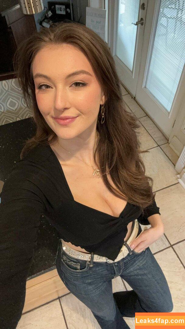 Rachel Pizzolato / Beautyandbrainswithatwist - / beautyandbrainswithatwist / https: / nicoleafterdark leaked photo photo #0533