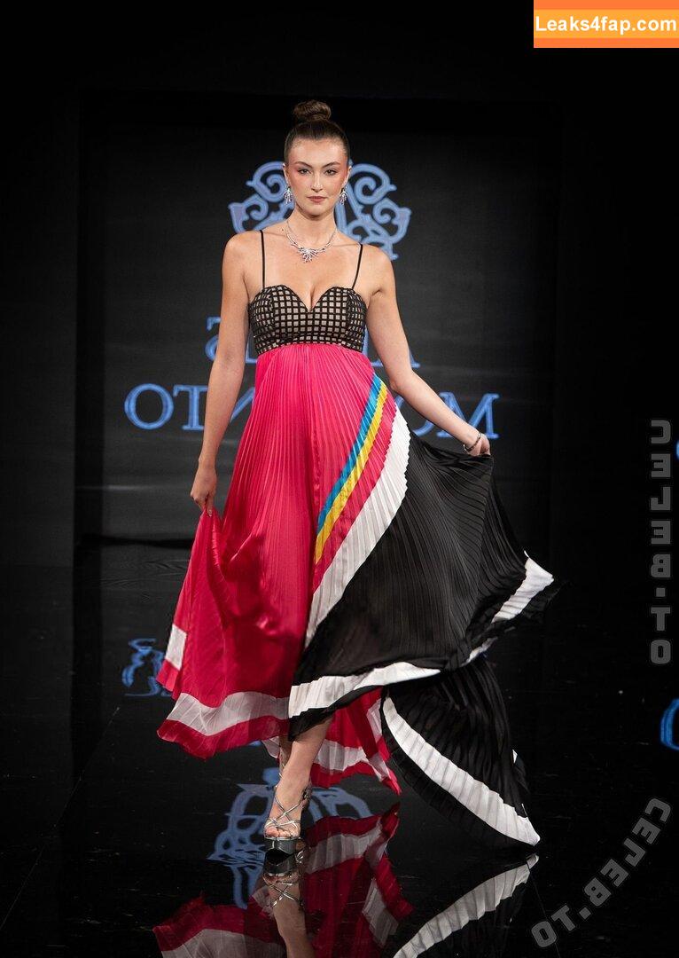 Rachel Pizzolato / Beautyandbrainswithatwist - / beautyandbrainswithatwist / https: / nicoleafterdark leaked photo photo #1426