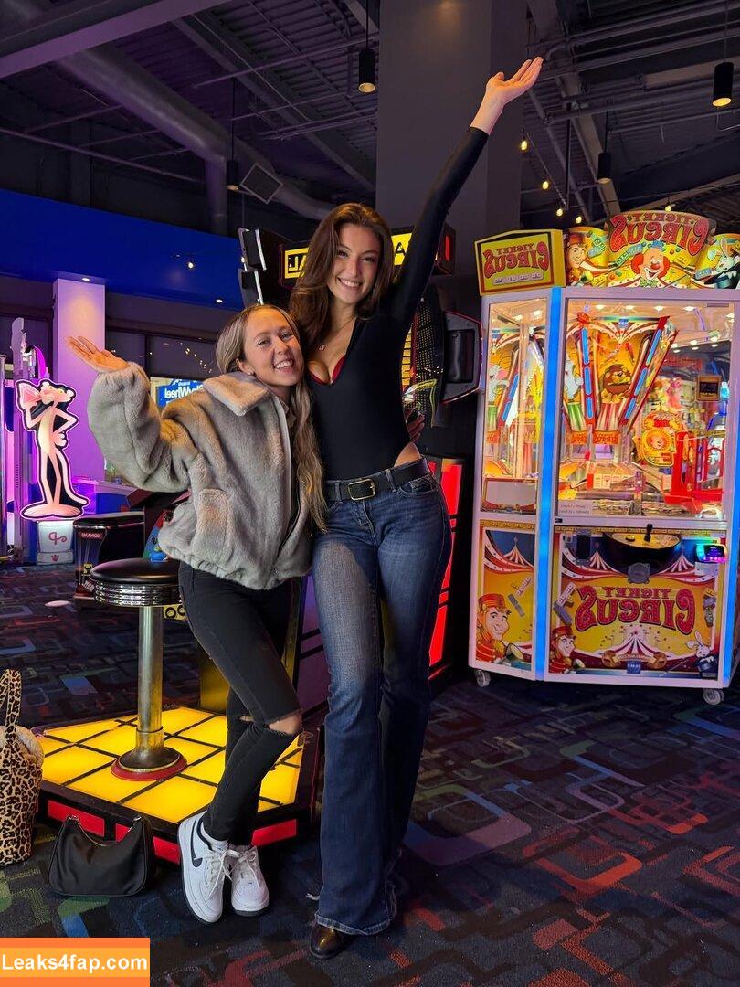 Rachel Pizzolato / Beautyandbrainswithatwist - / beautyandbrainswithatwist / https: / nicoleafterdark leaked photo photo #1435