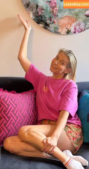 Rachel Riley photo #0314