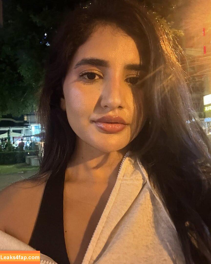 Rachel Sharma / sharma_rachel_ leaked photo photo #0035