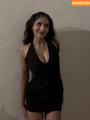Rachel Sharma фото #0047