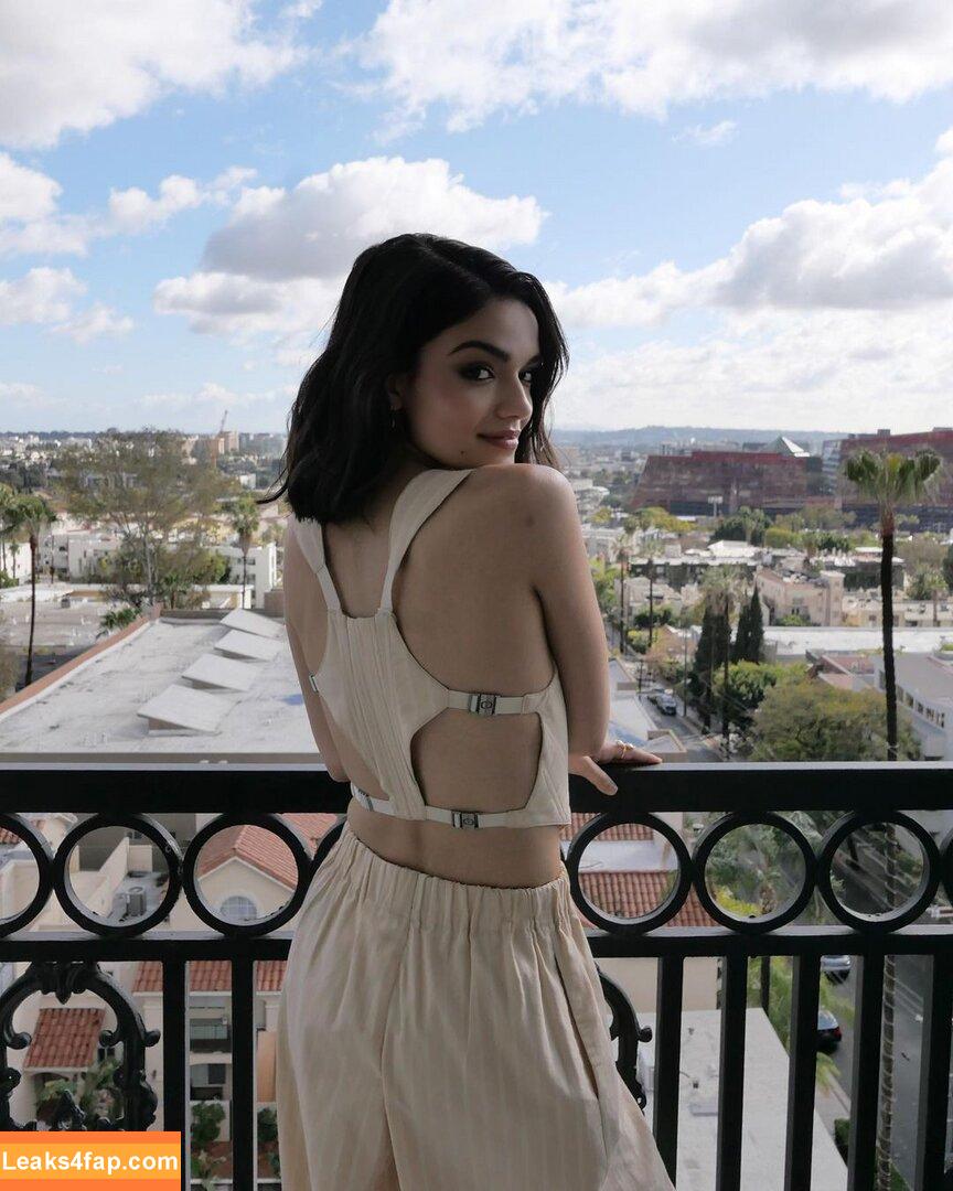 Rachel Zegler / rachelzegler / rachmariexoxo leaked photo photo #0141