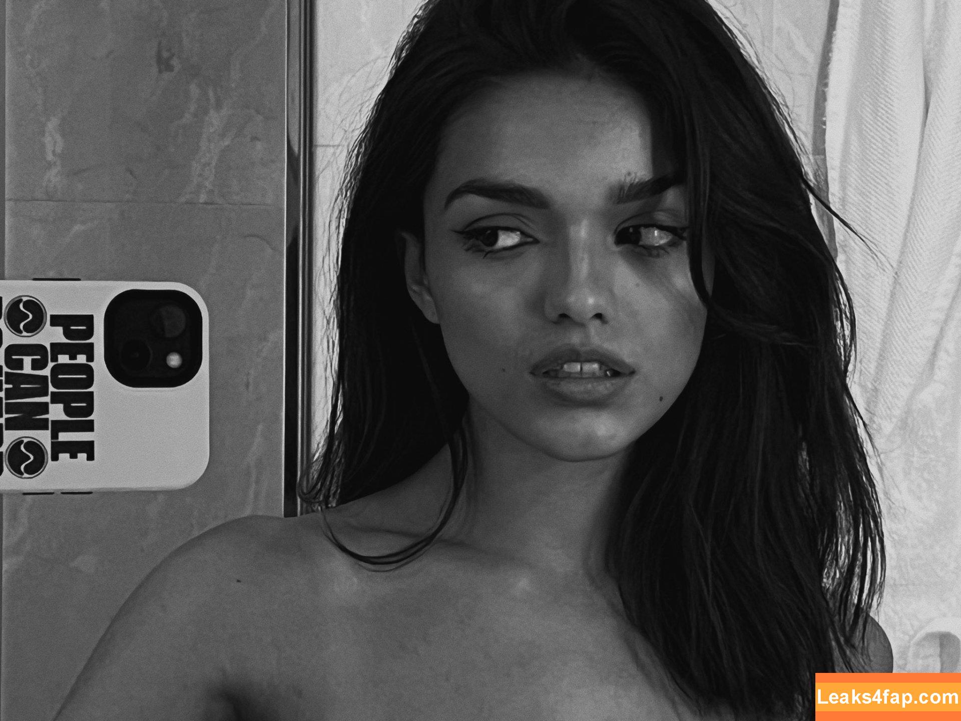 Rachel Zegler / rachelzegler / rachmariexoxo leaked photo photo #0258