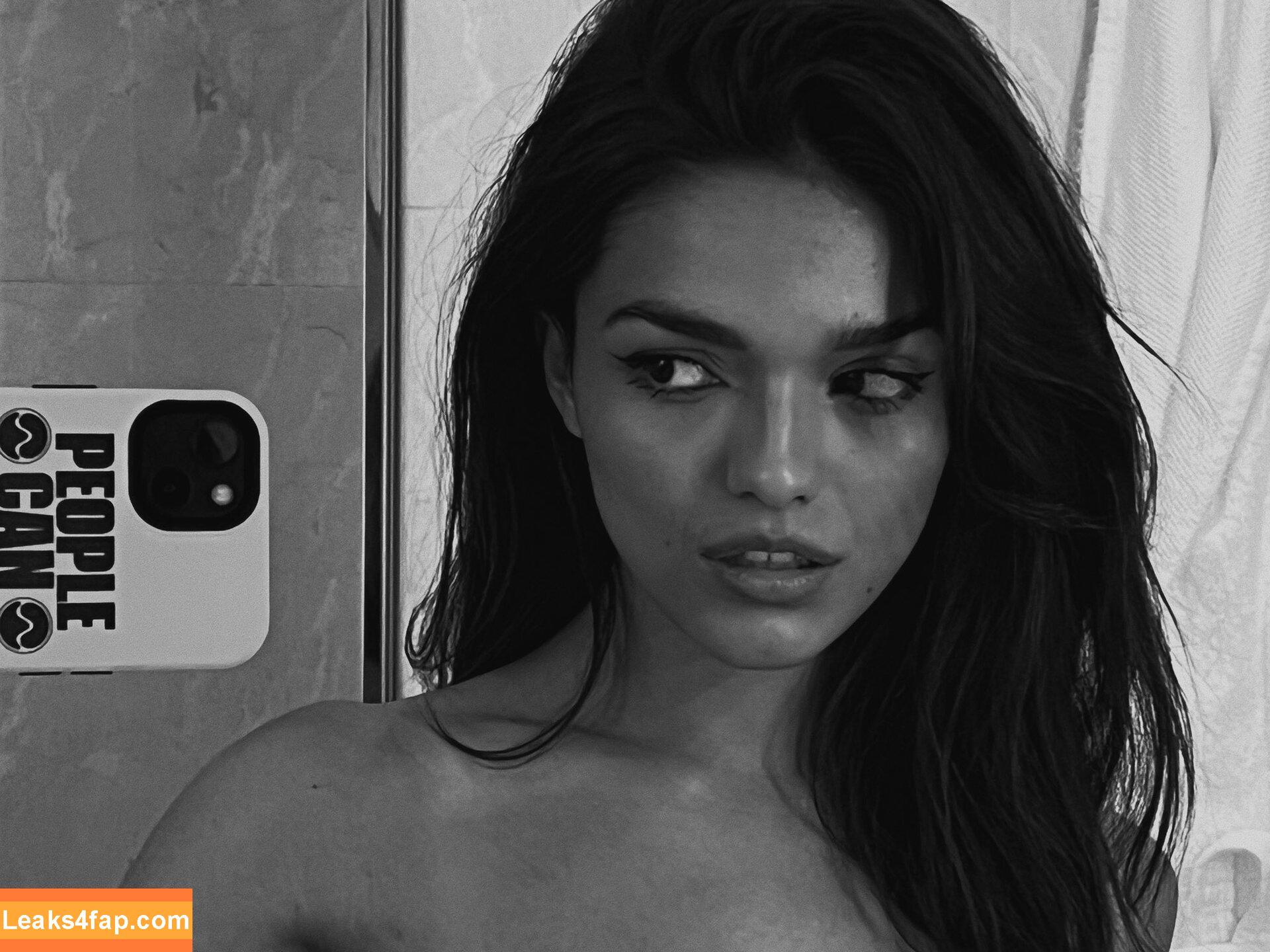 Rachel Zegler / rachelzegler / rachmariexoxo leaked photo photo #0269