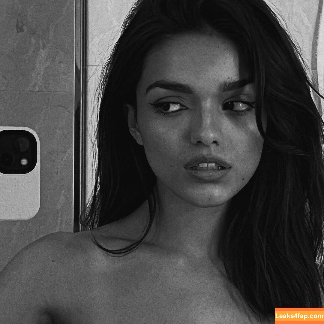 Rachel Zegler / rachelzegler / rachmariexoxo leaked photo photo #0278