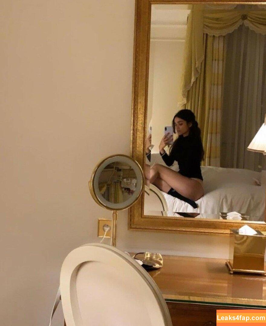 Rachel Zegler / rachelzegler / rachmariexoxo leaked photo photo #0569