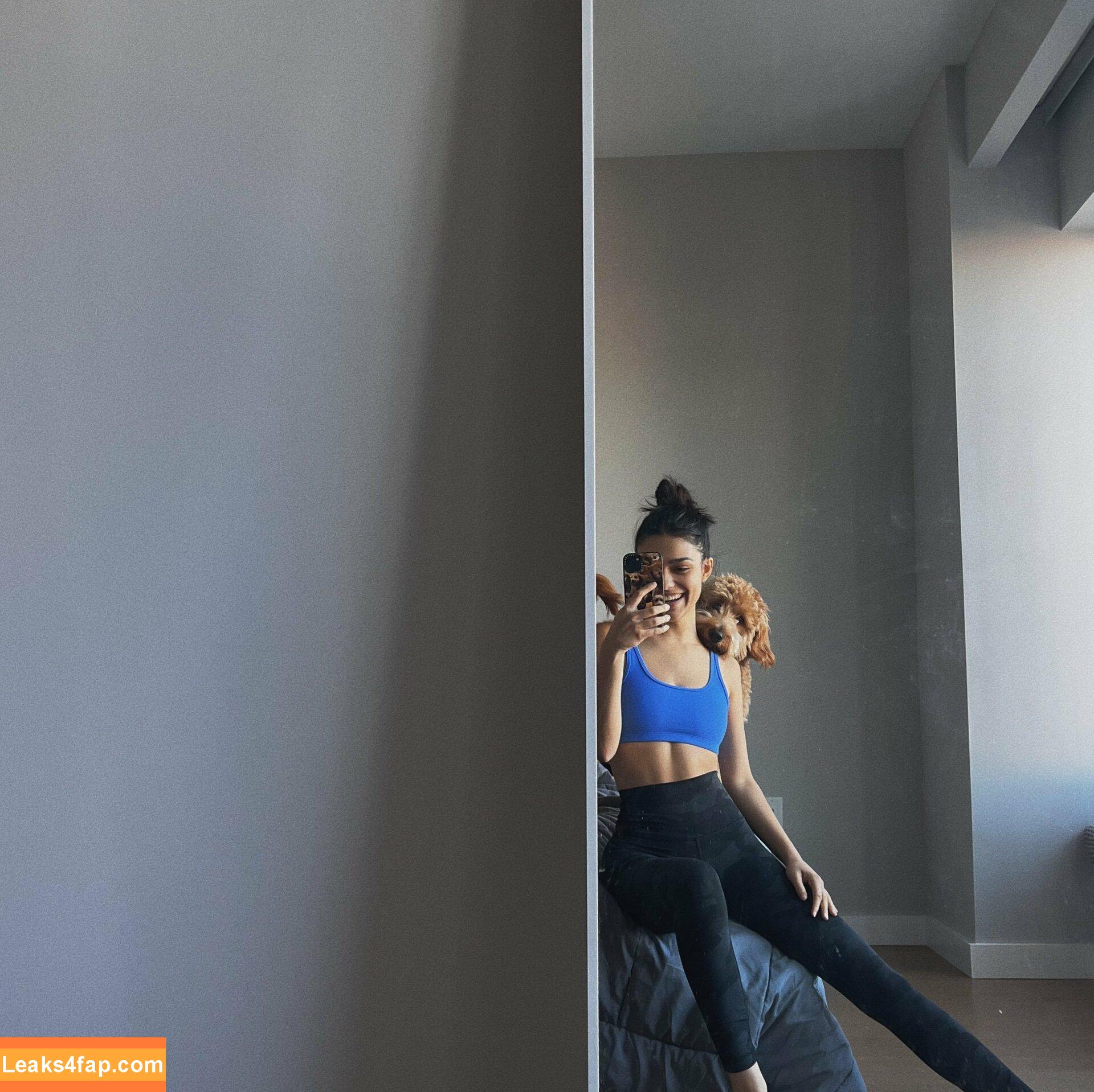 Rachel Zegler / rachelzegler / rachmariexoxo leaked photo photo #0578