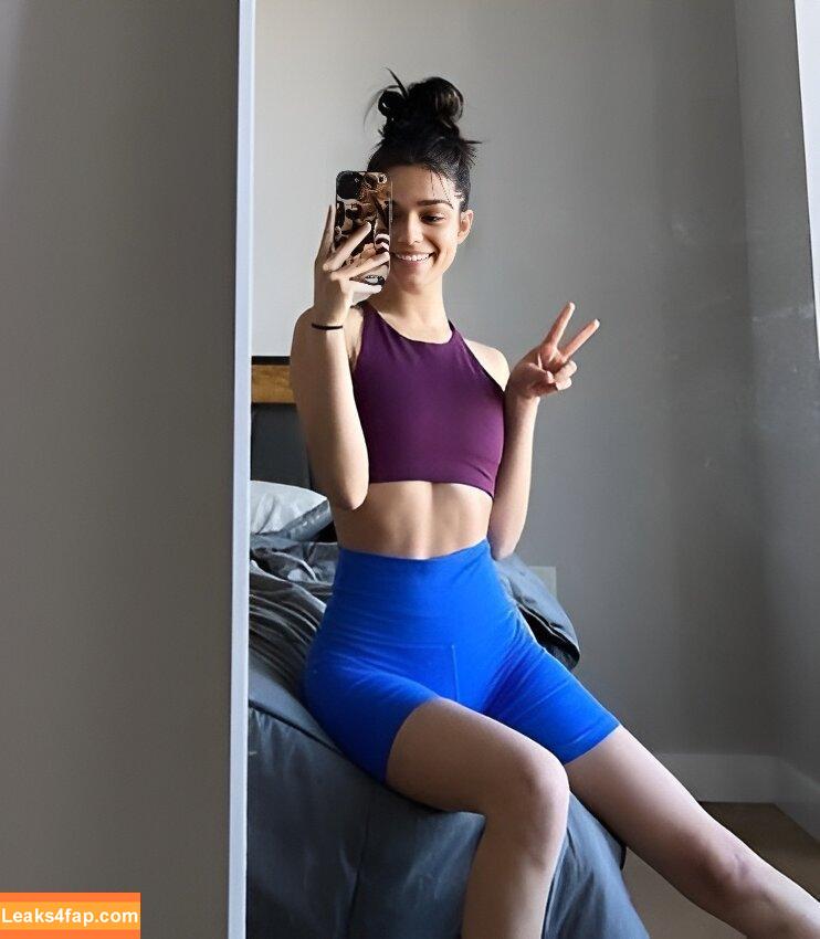 Rachel Zegler / rachelzegler / rachmariexoxo leaked photo photo #0580