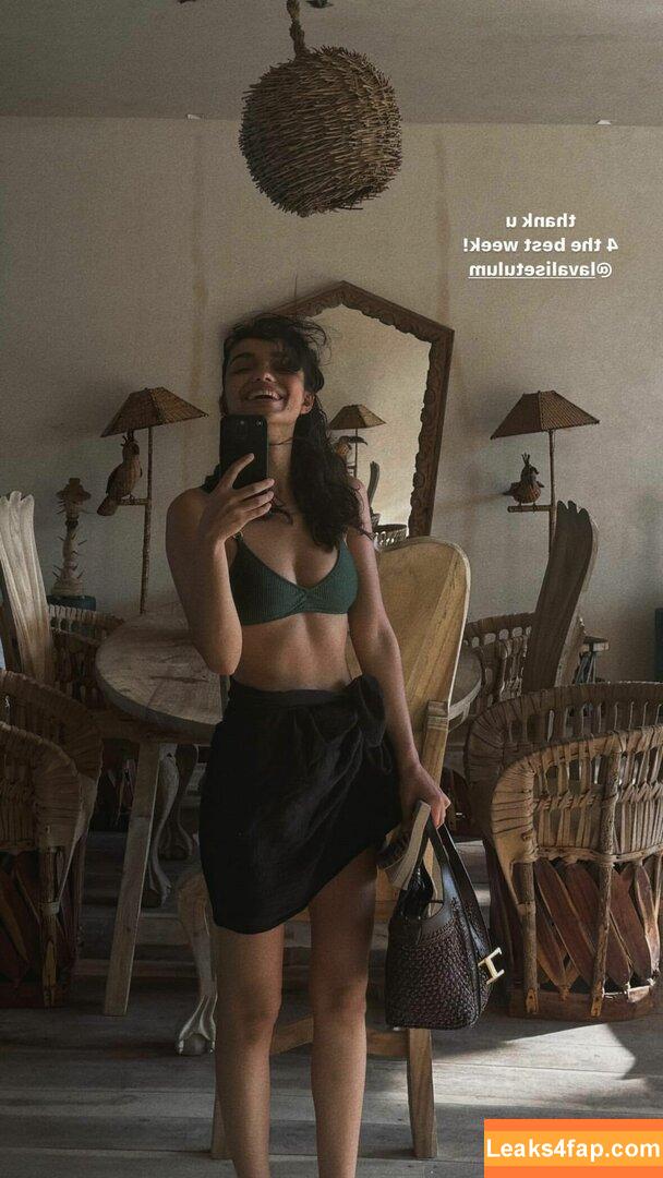 Rachel Zegler / rachelzegler / rachmariexoxo leaked photo photo #0741