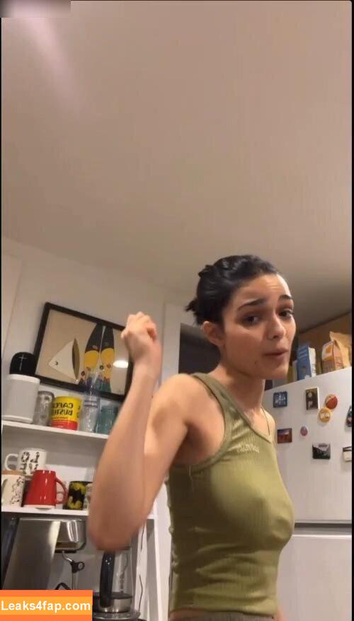Rachel Zegler / rachelzegler / rachmariexoxo leaked photo photo #0885