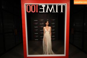 Rachel Zegler photo #0340