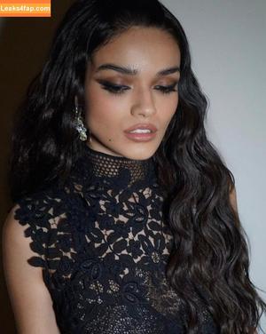 Rachel Zegler photo #0377