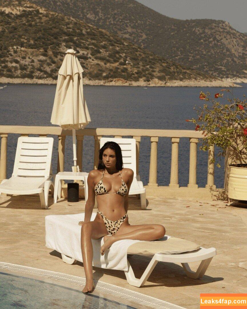 Rachelle Van Waardhuizen / rachelle_v_waardhuizen слитое фото фото #0102