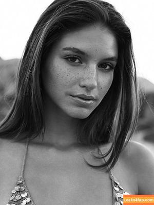 Rachelle Van Waardhuizen photo #1020