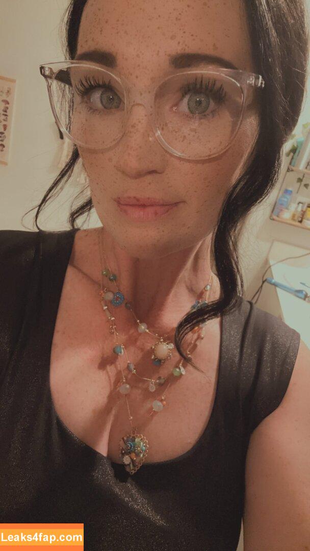 Rachierach429 / Rachierachpart2 / https: / racheldolezal leaked photo photo #0194
