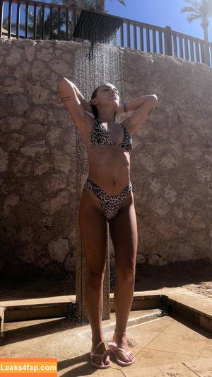 Radmila Maro фото #0124