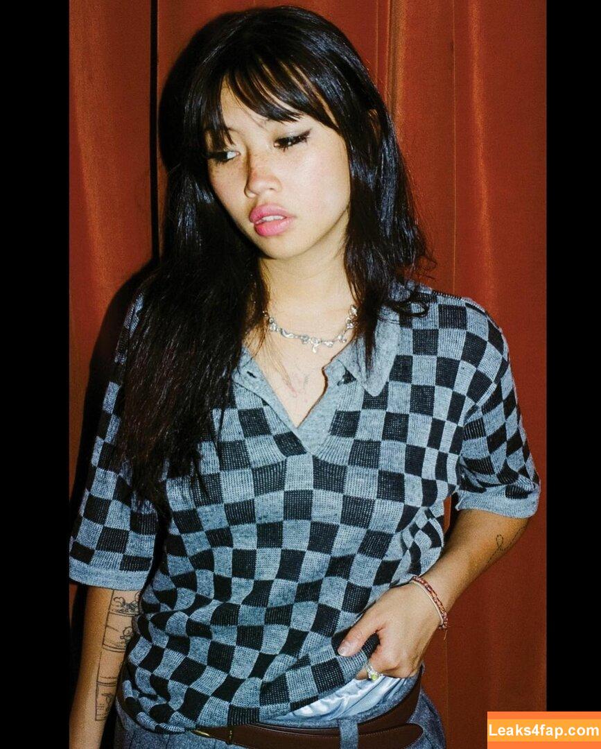 Radvxz / Beabadoobee leaked photo photo #0012