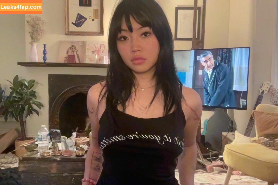 Radvxz / Beabadoobee leaked photo photo #0014