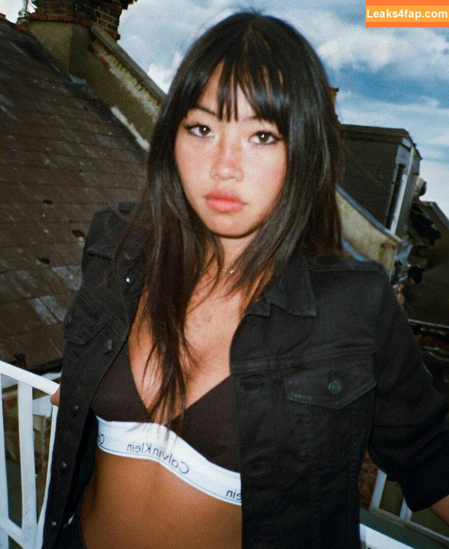 Radvxz / Beabadoobee leaked photo photo #0114