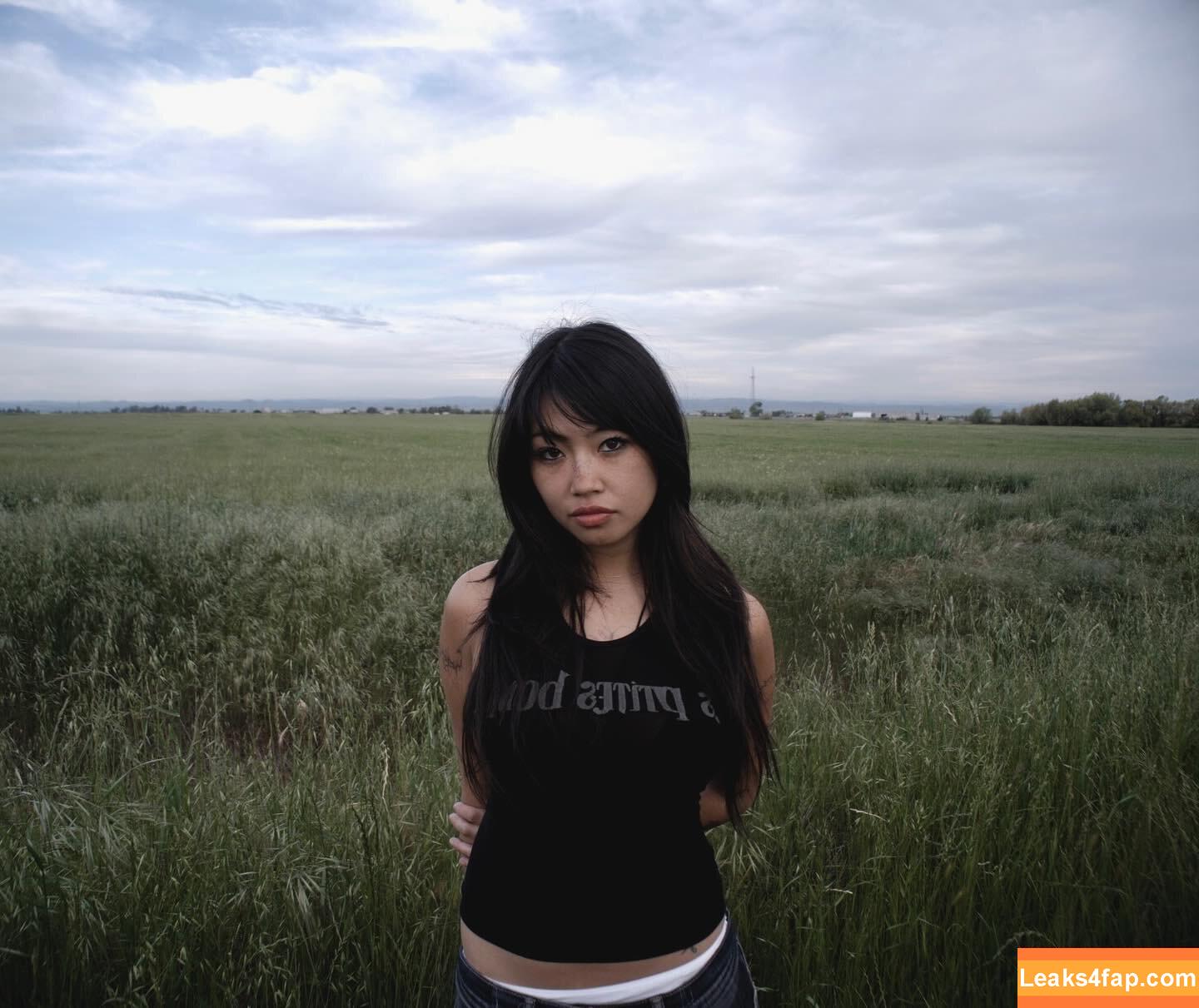 Radvxz / Beabadoobee leaked photo photo #0483