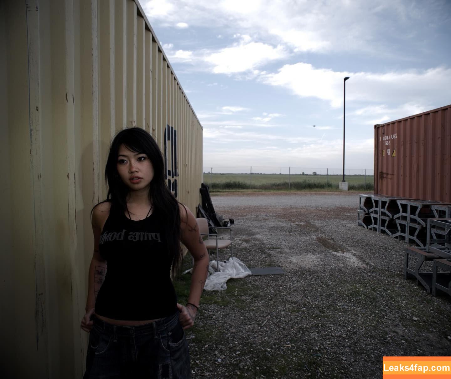 Radvxz / Beabadoobee leaked photo photo #0485