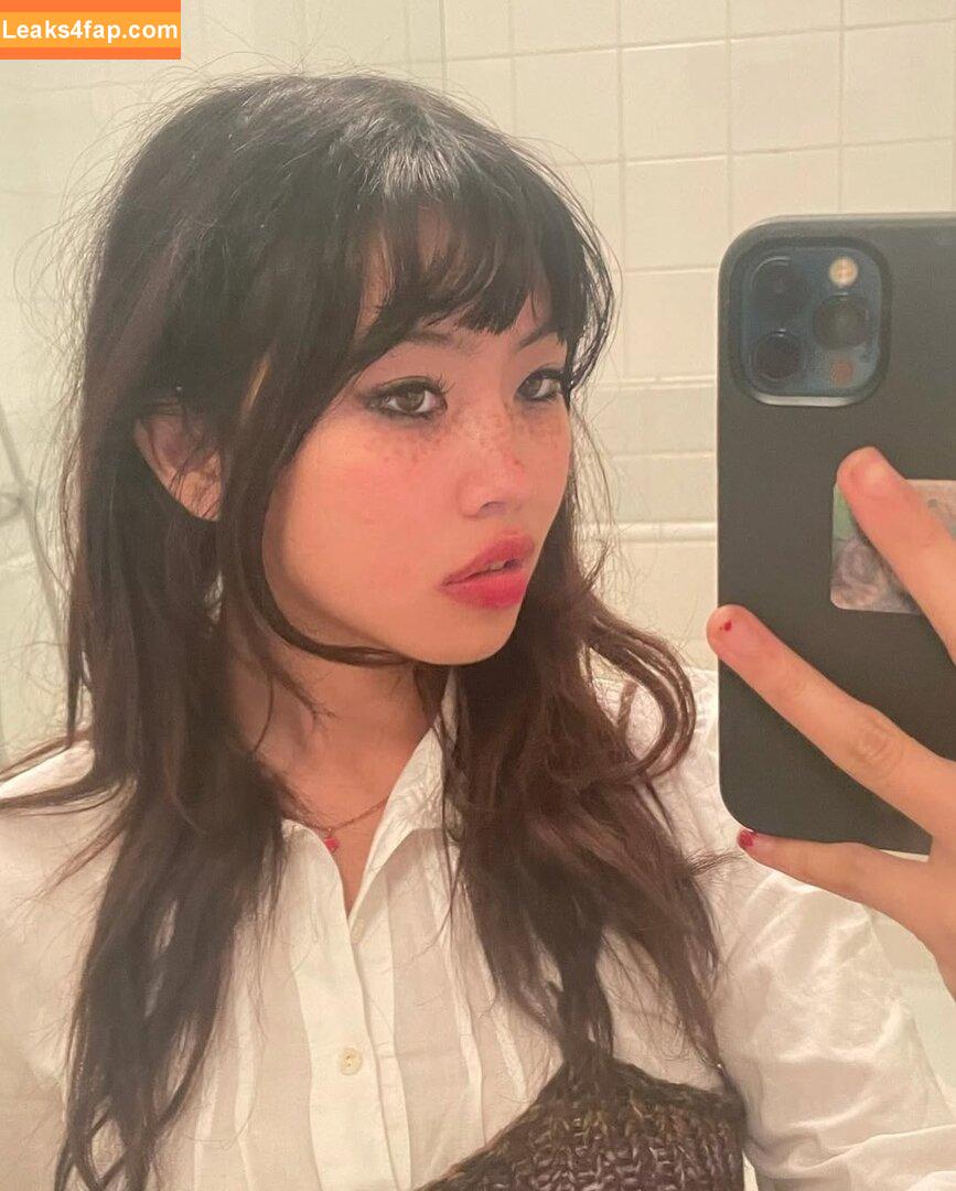 Radvxz / Beabadoobee leaked photo photo #0493