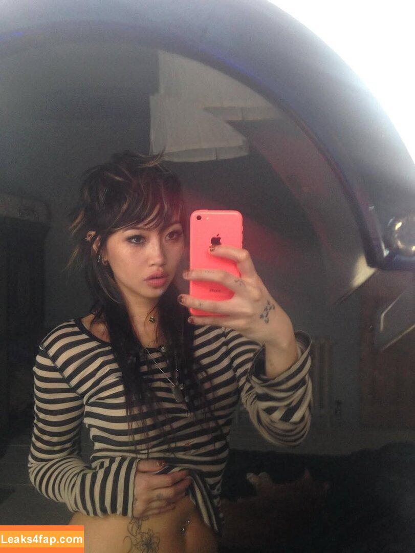 Radvxz / Beabadoobee leaked photo photo #0497