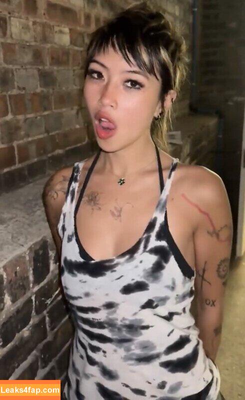 Radvxz / Beabadoobee leaked photo photo #0517