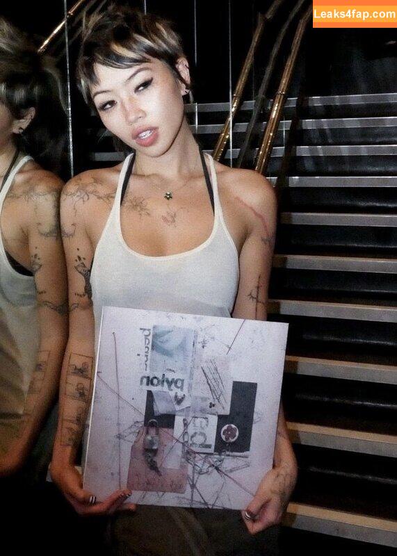 Radvxz / Beabadoobee leaked photo photo #0527