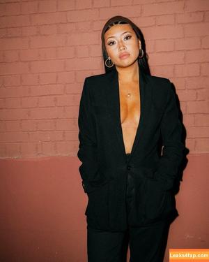 Radvxz photo #0246