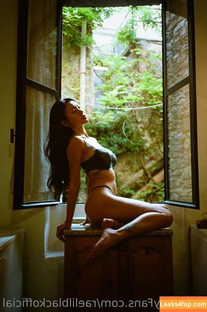 Raelilblack фото #1032