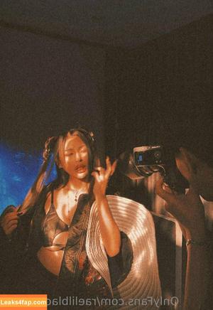 Raelilblack фото #1087