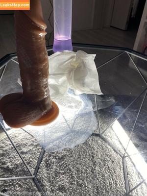 Raelilblack photo #1303