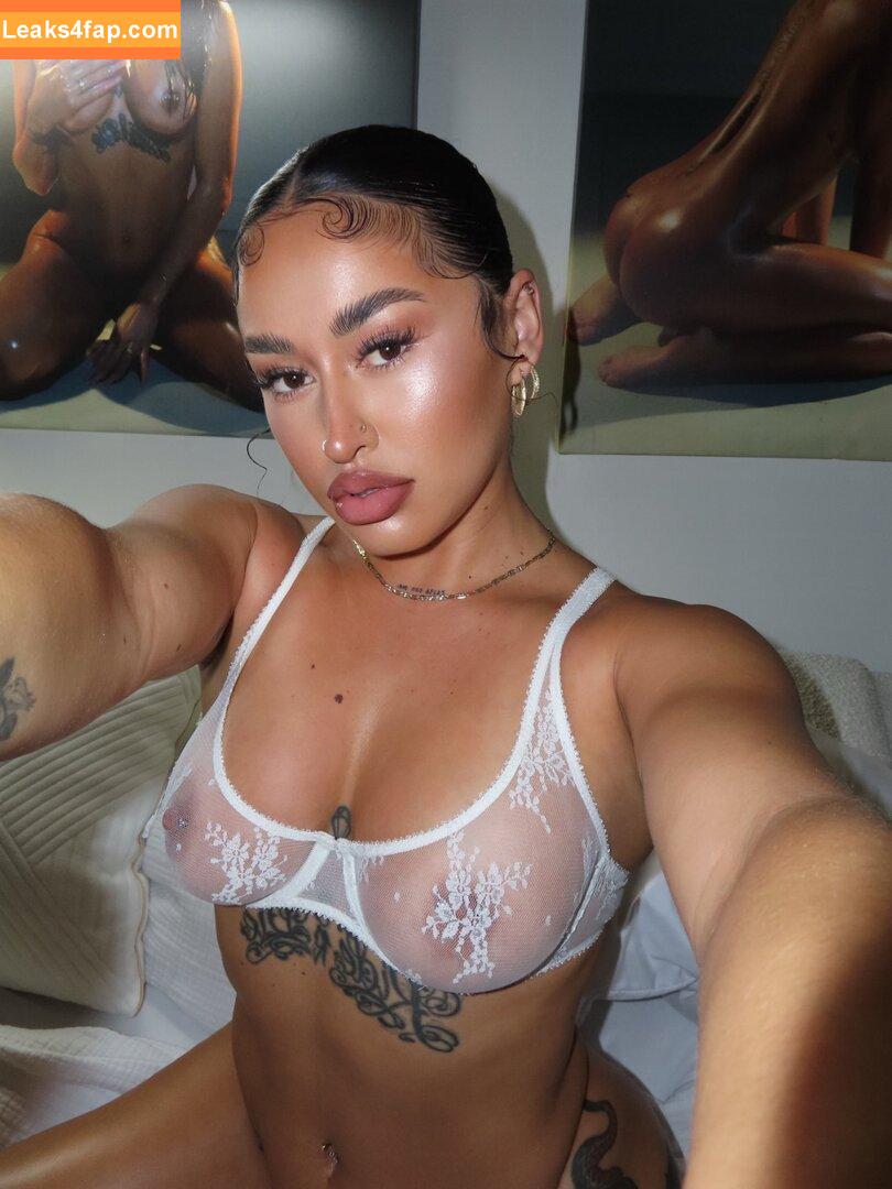 Raelynn Inez /  leaked photo photo #0009