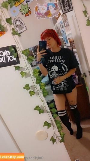 raemay420 photo #0156