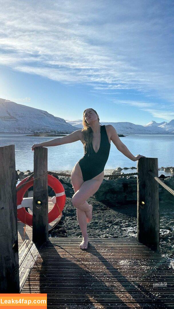 Ragga Ragnars / RagnheiÃ°ur RagnarsdÃ³ttir / raggaragnars / ragnarzdrapa leaked photo photo #0004