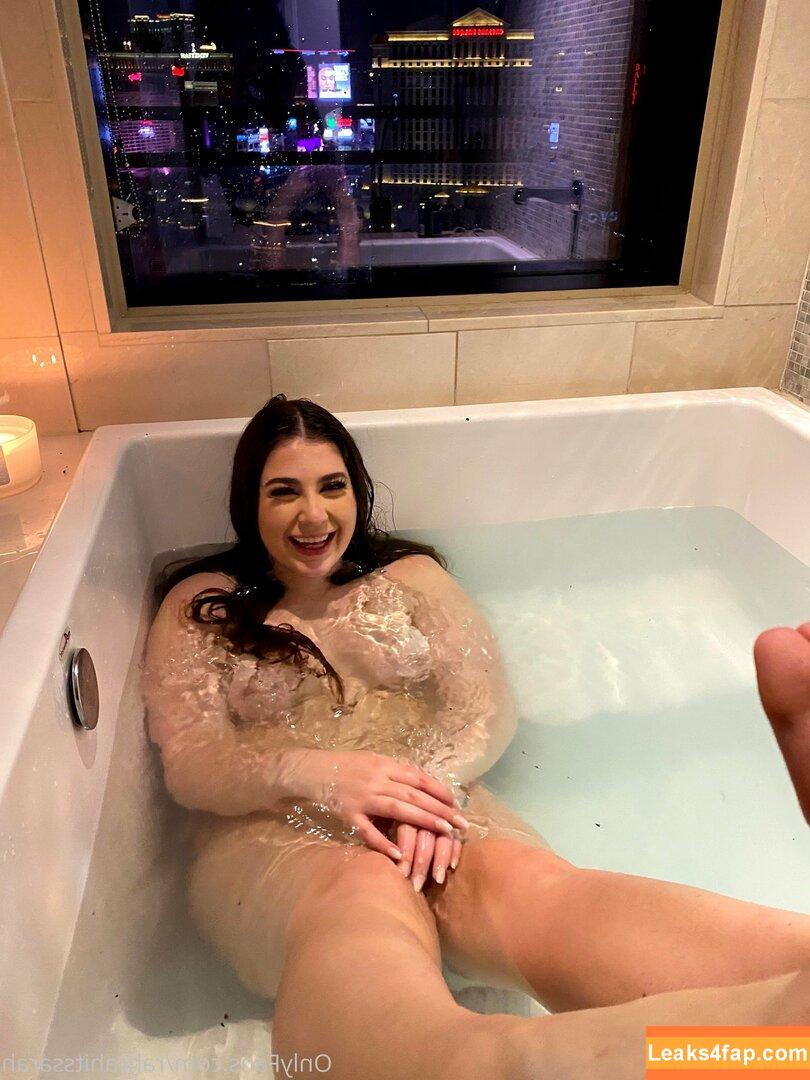 rahrahitssarah / https: / rawrawitssarah leaked photo photo #0007