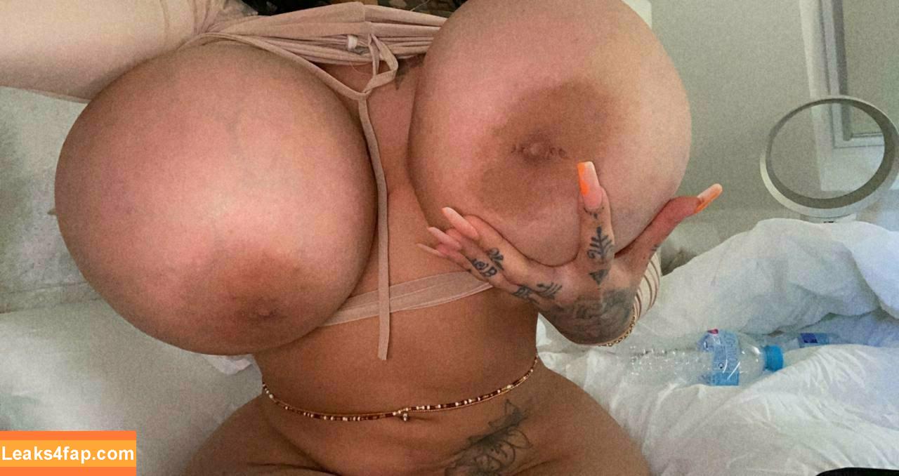 raisha / _raisha_ leaked photo photo #0761