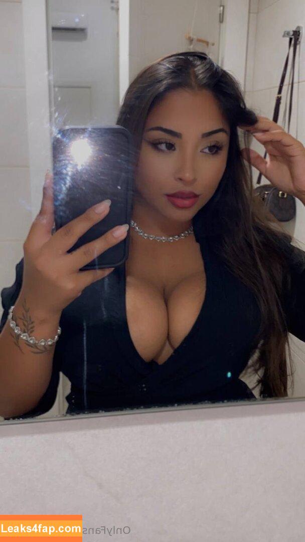 ralesa19 /  leaked photo photo #0001