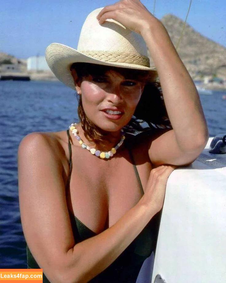 Raquel Welch / therealraquelwelch leaked photo photo #0002