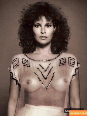 Raquel Welch photo #0112