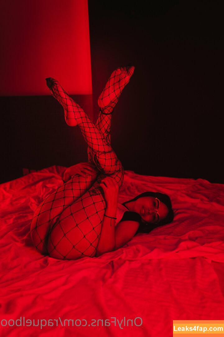raquelboo /  leaked photo photo #0029