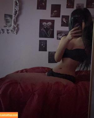 ratedreign photo #0191