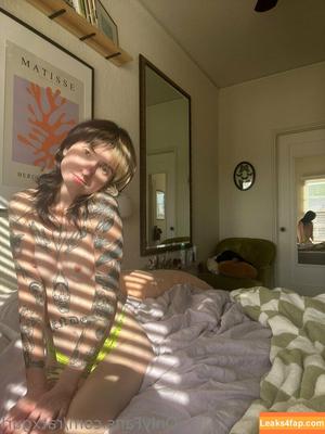 ratxgurl photo #0122