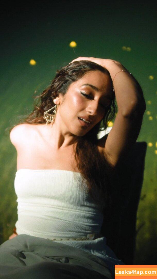 Raveena / raveena_aurora / raveenaravish leaked photo photo #0066