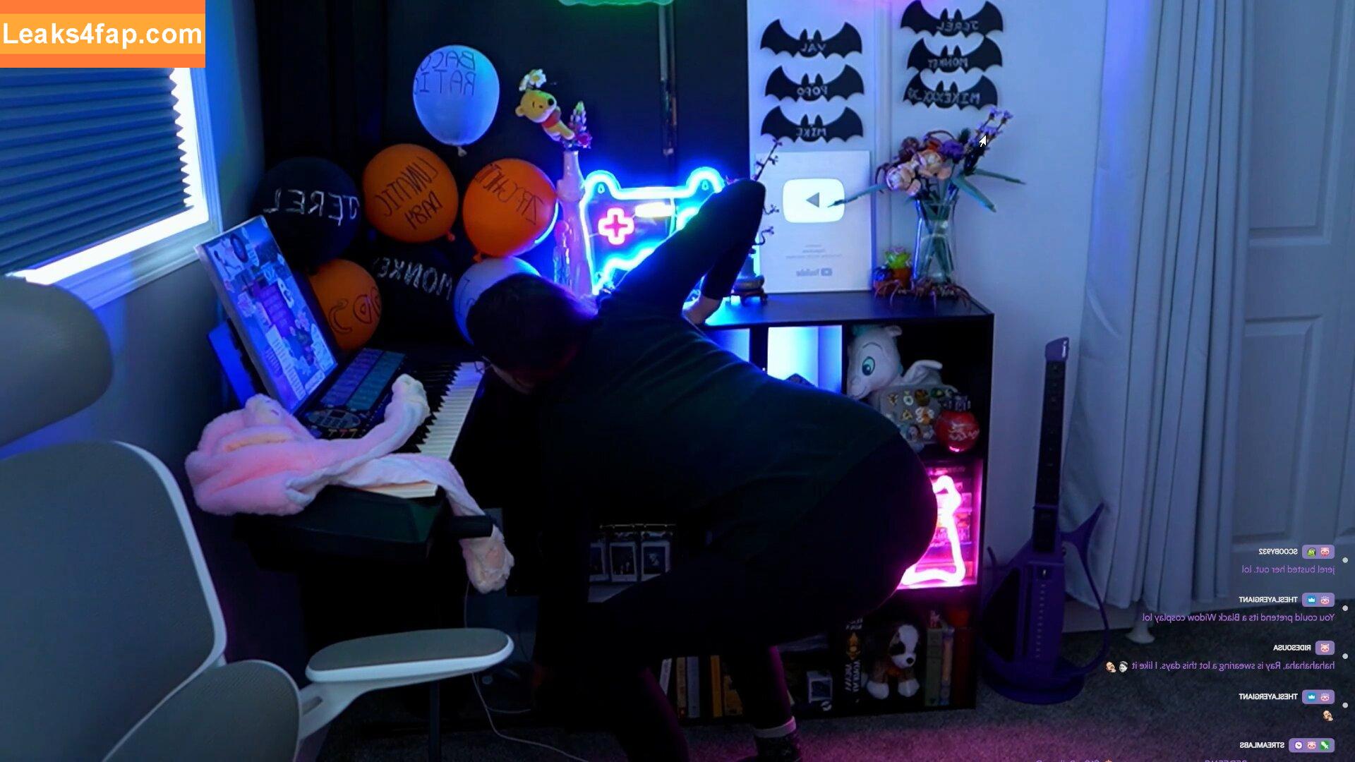 Rayactions / rayactions_ leaked photo photo #0030