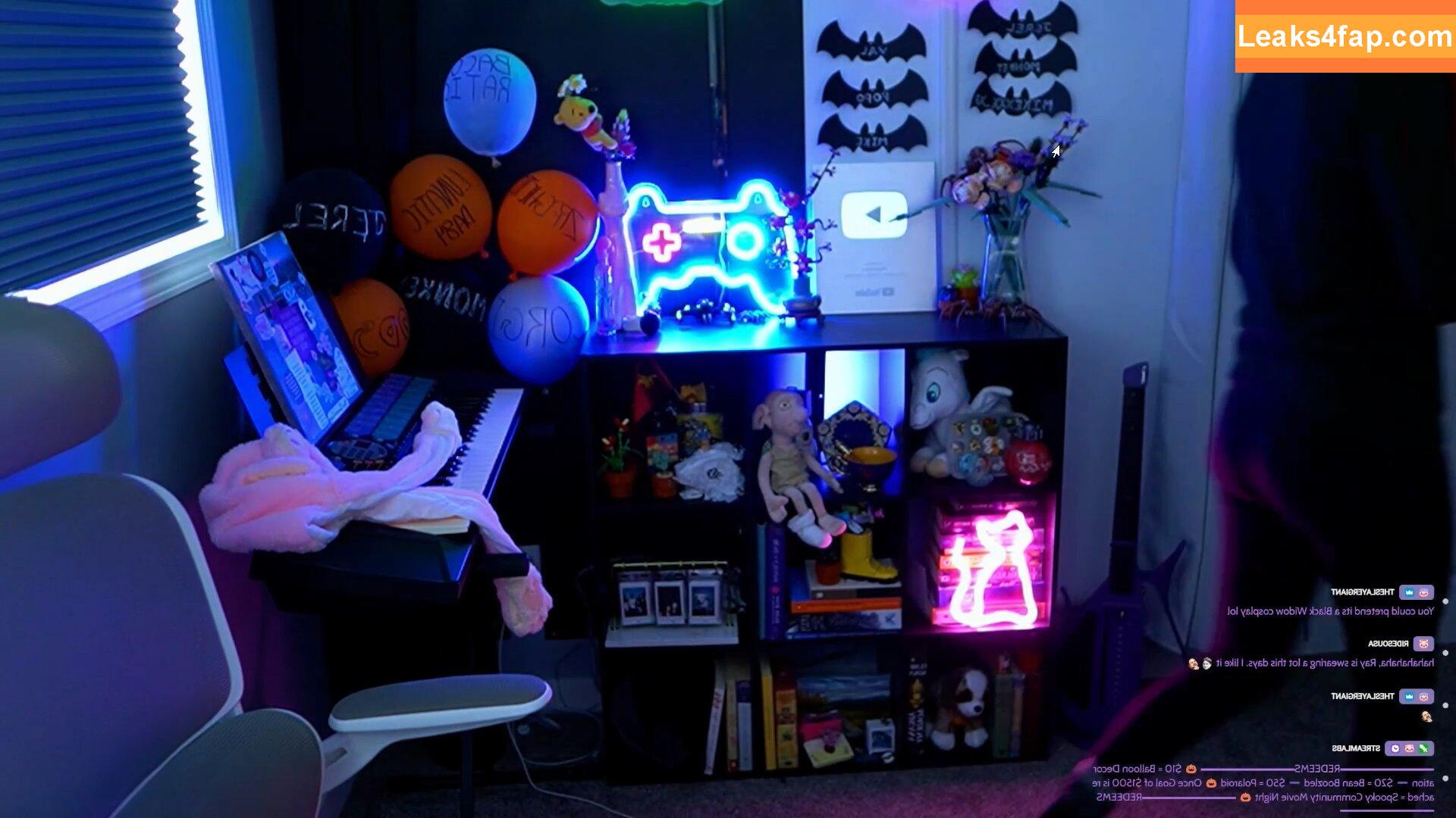 Rayactions / rayactions_ leaked photo photo #0032